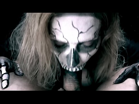 ❤️ Demon puella sugentem gallum cum nigro ore suo deglutivit cum . Homemade porn  apud nos